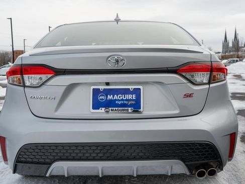 Used 2022 Toyota Corolla SE image 7