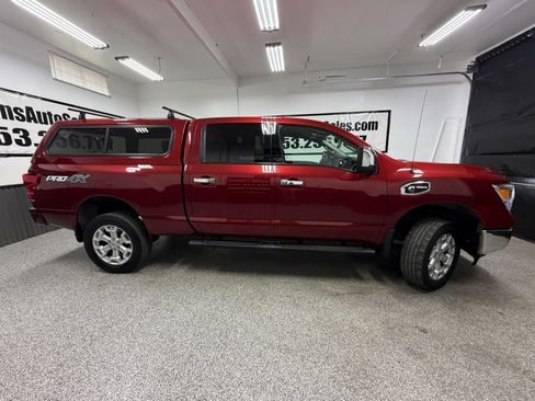 Used 2016 Nissan Titan SL AWD/4WD image 2