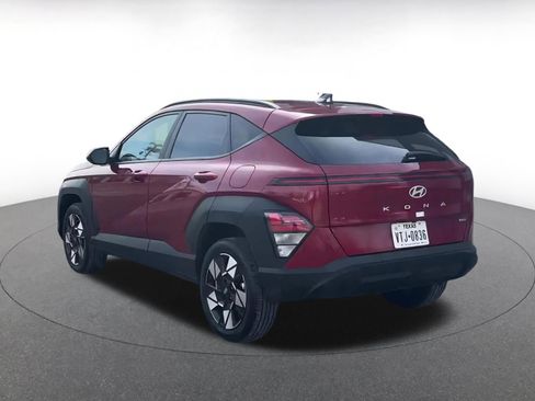 Used 2025 Hyundai Kona SEL image 11