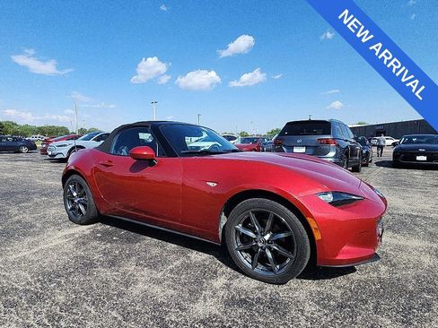 Used 2016 MAZDA MX-5 Miata Grand Touring RWD image 6