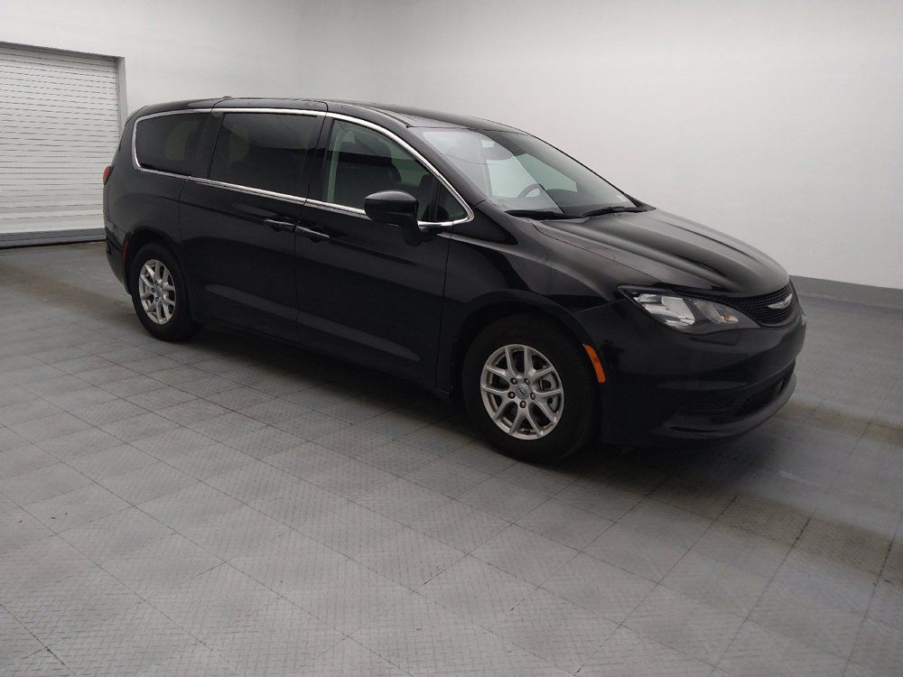 Used 2024 Chrysler Voyager LX FWD image 11