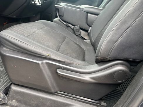 Used 2019 Chevrolet Silverado 1500 Custom Trail Boss w/ Custom Convenience Package AWD/4WD image 7