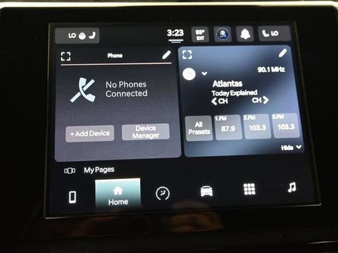 Used 2023 Jeep Grand Cherokee Altitude RWD image 15