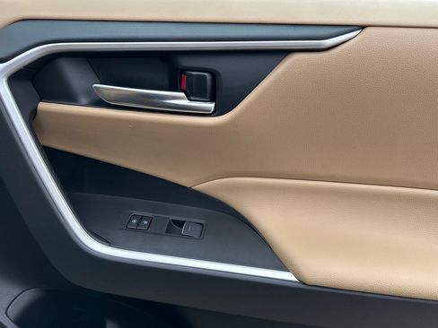 New 2025 Toyota RAV4 XLE image 20