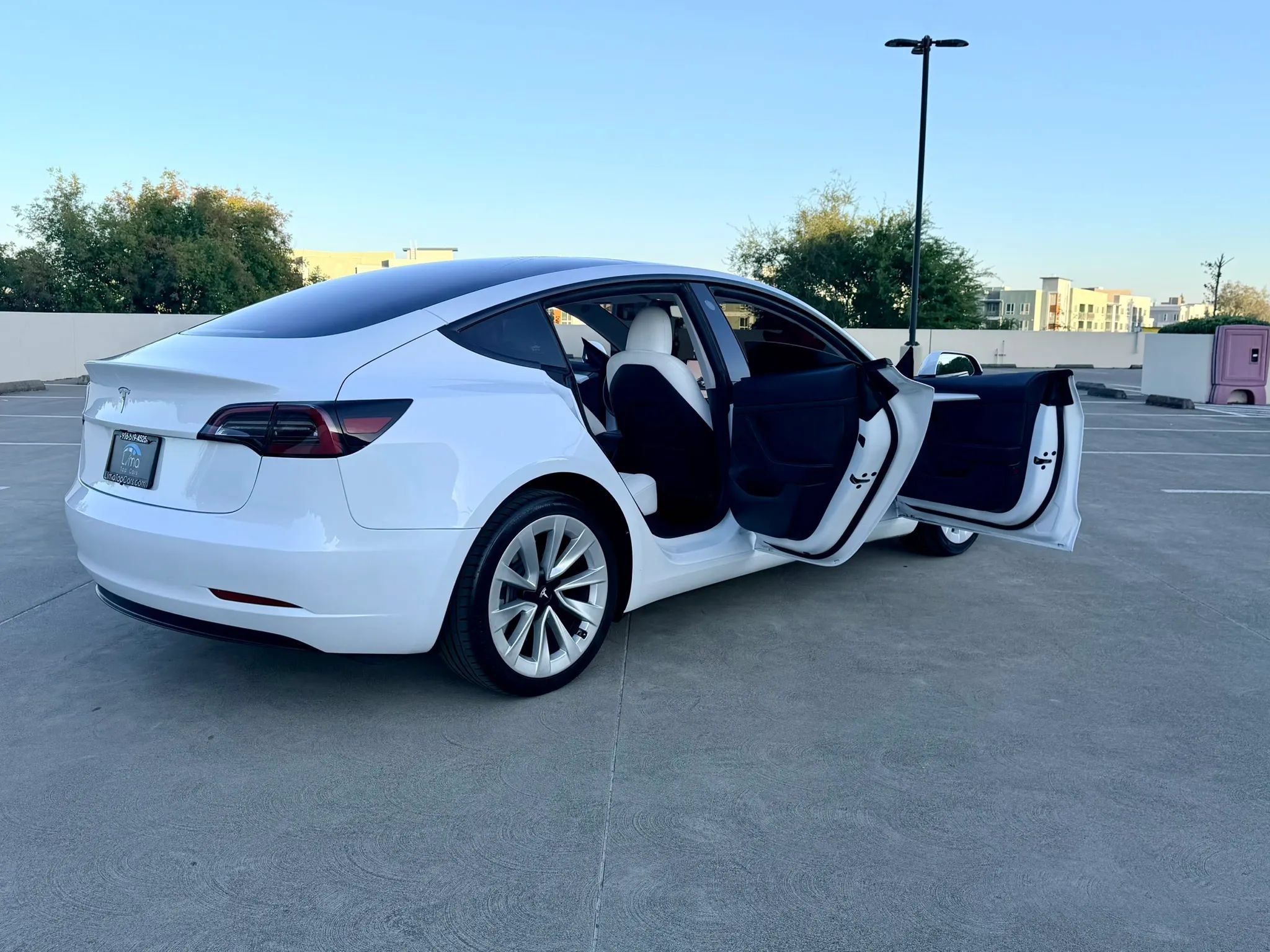 Used 2023 Tesla Model 3 Standard Range RWD image 43