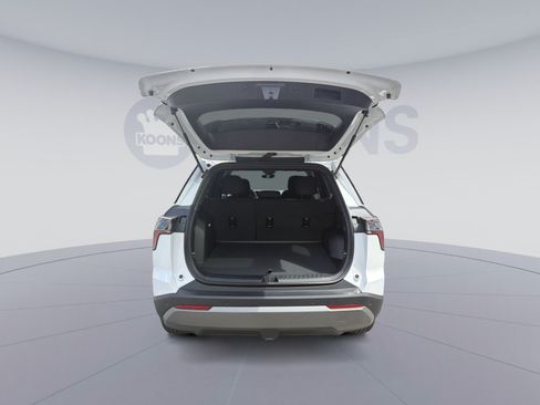 New 2026 Chevrolet Equinox LT w/ Safety and Technology Package AWD/4WD image 25