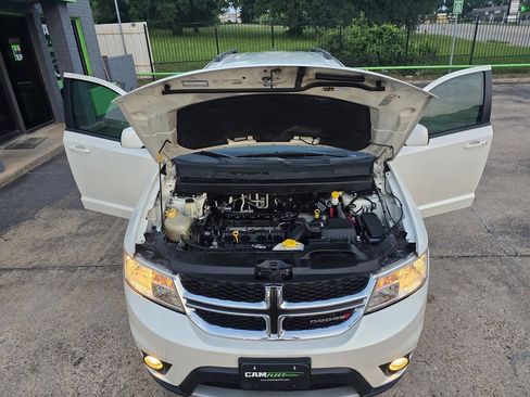 Used 2016 Dodge Journey SXT FWD image 42