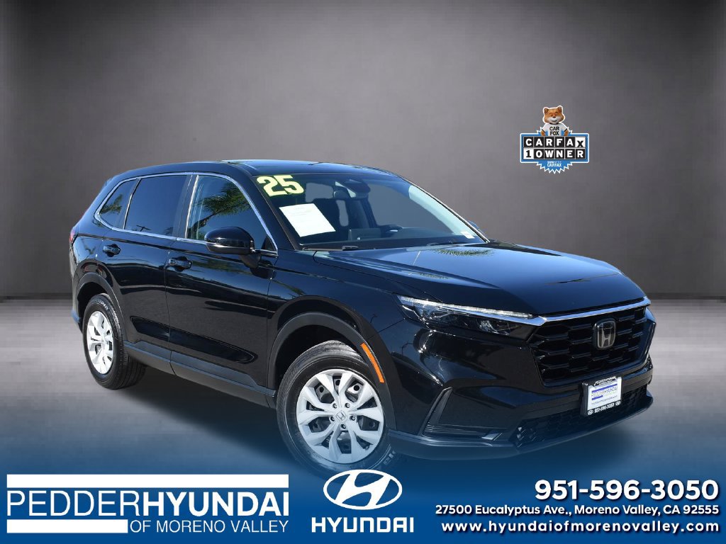 Used 2025 Honda CR-V LX image 1