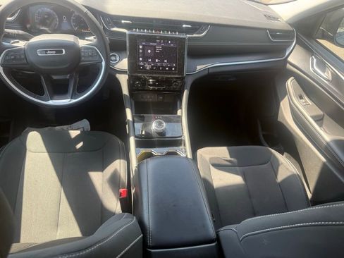 Used 2023 Jeep Grand Cherokee L Laredo AWD/4WD image 34