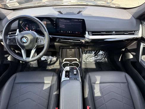 Used 2025 BMW X1 xDrive28i AWD/4WD image 17