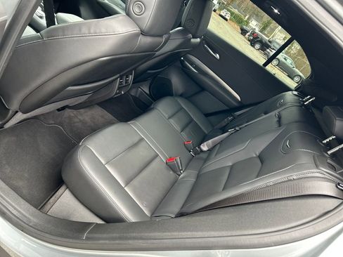 Used 2025 Cadillac XT4 Premium Luxury image 26