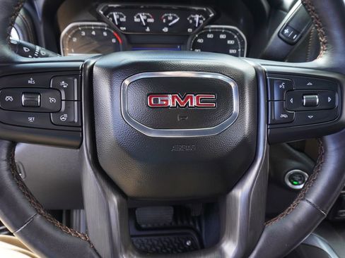 Certified 2022 GMC Sierra 1500 AT4 w/ AT4 Premium Package image 20