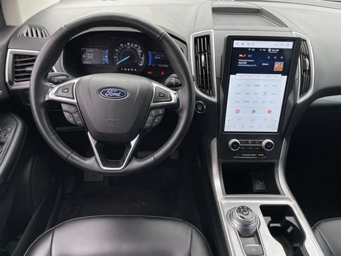 Used 2024 Ford Edge SEL w/ Convenience Package AWD/4WD image 12