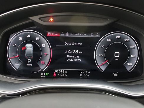 Used 2023 Audi Q7 3.0T Premium Plus image 21