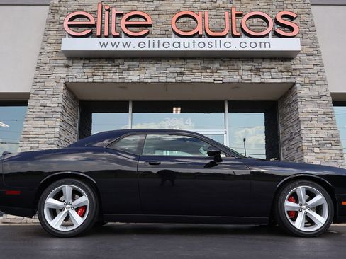 Used 2008 Dodge Challenger SRT8 image 3