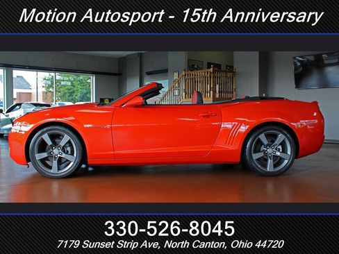 Used 2011 Chevrolet Camaro LT w/ RS Package RWD image 6