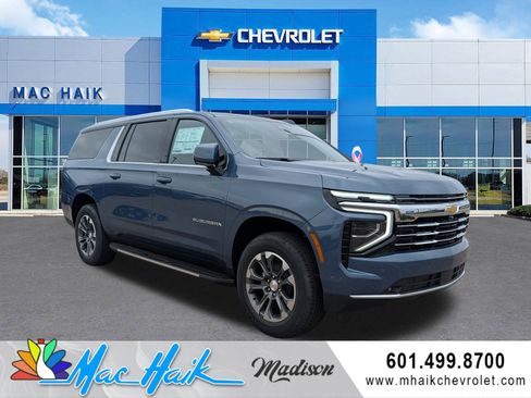 New 2026 Chevrolet Suburban LT w/ Comfort Package image 1