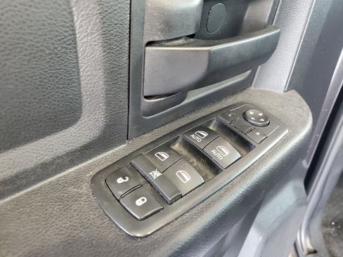 Used 2016 RAM 2500 Tradesman w/ Chrome Appearance Group AWD/4WD image 15