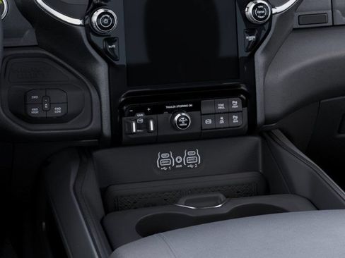 New 2026 RAM 2500 Big Horn AWD/4WD image 25