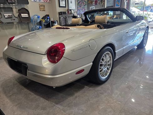 Used 2004 Ford Thunderbird Deluxe image 6