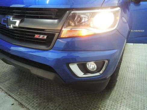 Used 2019 Chevrolet Colorado Z71 image 41