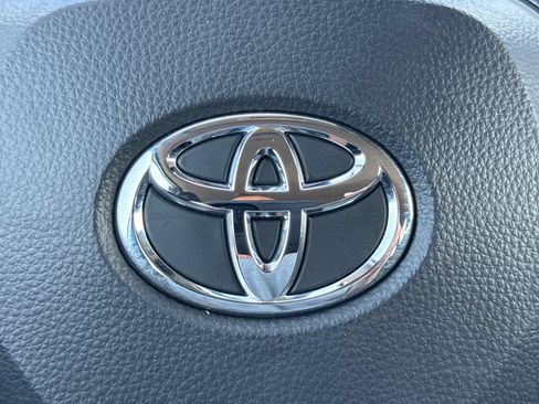 Used 2024 Toyota Corolla Cross LE FWD image 25