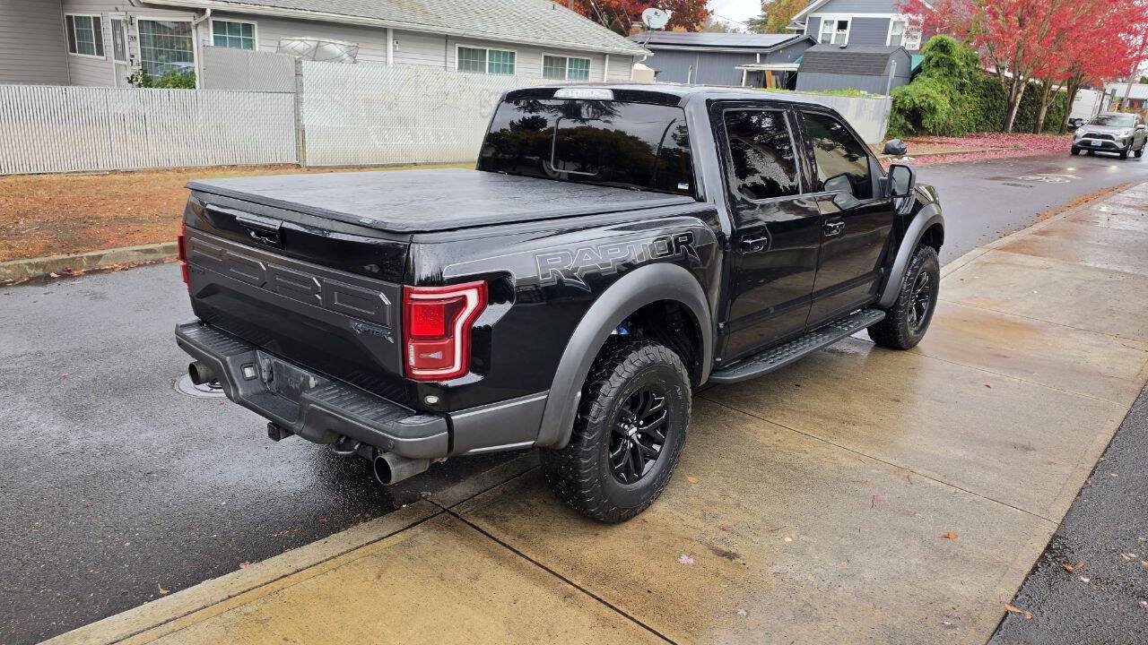 Used 2017 Ford F150 Raptor w/ Equipment Group 802A Luxury AWD/4WD image 5