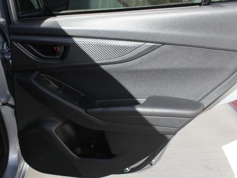 Used 2022 Subaru Impreza 2.0i AWD/4WD image 16