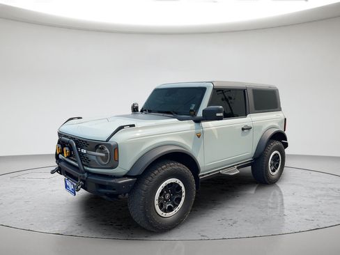 Used 2024 Ford Bronco Badlands w/ Sasquatch Package AWD/4WD image 14