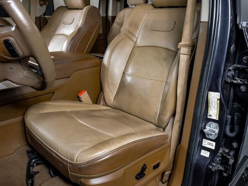 Used 2020 RAM 3500 Limited image 29