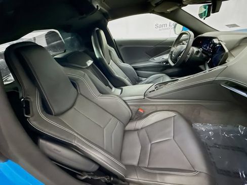 Used 2023 Chevrolet Corvette Stingray Coupe w/ Z51 Performance Package RWD image 26