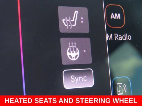 Used 2023 Chrysler Pacifica Touring-L FWD image 4