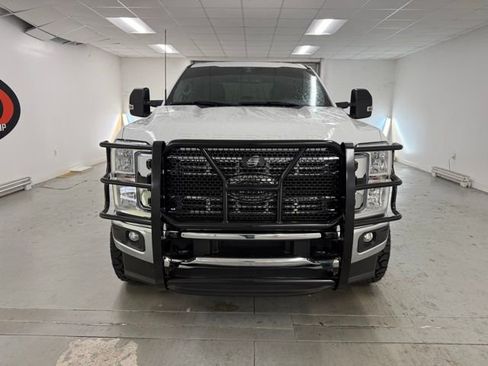 Used 2023 Ford F250 XLT w/ FX4 Off-Road Package image 2
