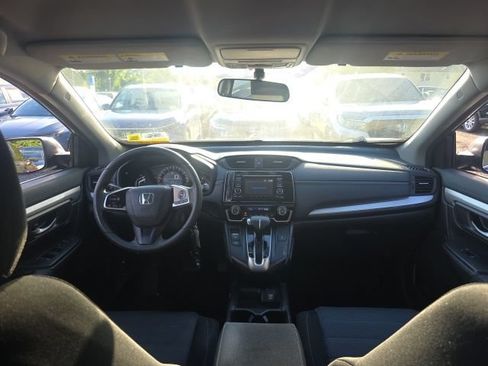 Used 2018 Honda CR-V LX image 3