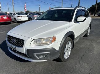 Used 2016 Volvo XC70 T5 Premier w/ Proximity Package video 1