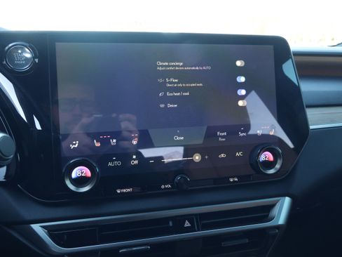 Used 2025 Lexus RX 350 Premium image 26