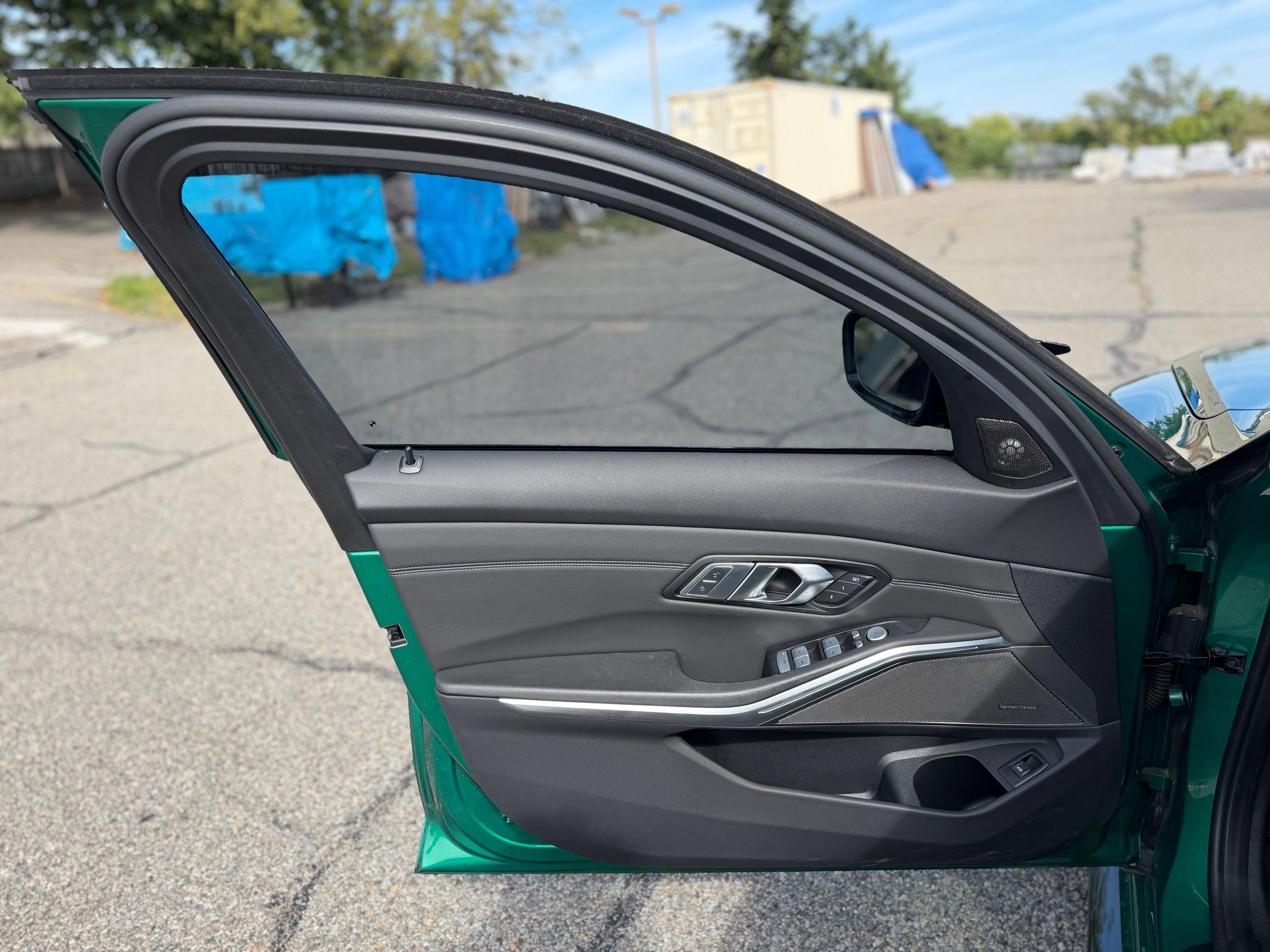 Used 2025 BMW M3 Competition AWD/4WD image 9