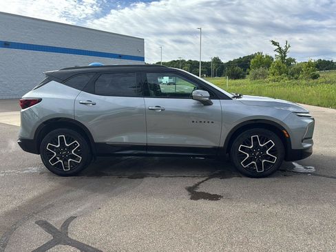Used 2023 Chevrolet Blazer RS w/ Enhanced Convenience Package AWD/4WD image 6