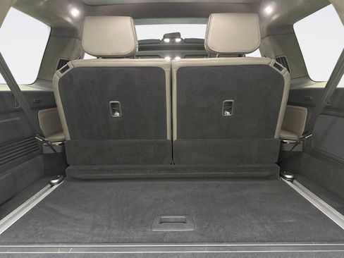 Used 2022 Rivian R1S Launch Edition image 23