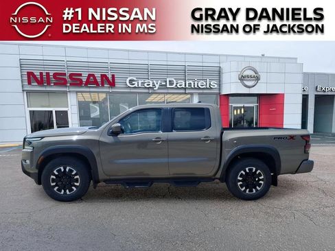 Used 2023 Nissan Frontier Pro-X w/ Technology Package RWD image 4