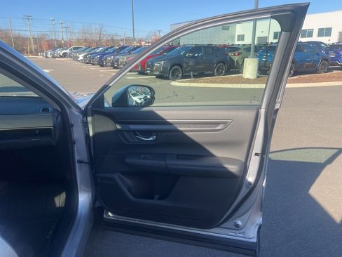 Used 2023 Honda CR-V EX image 37