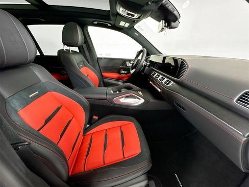 New 2026 Mercedes-Benz GLE 63 AMG S image 31