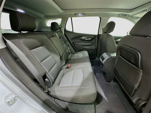 Used 2022 GMC Terrain SLE w/ Driver Convenience Package image 27