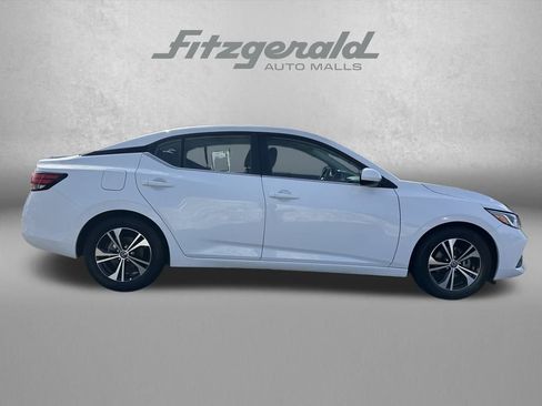 Used 2023 Nissan Sentra SV image 4