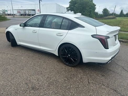 Used 2023 Cadillac CT5 V w/ Platinum Package RWD image 2