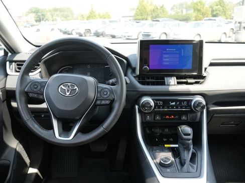 Used 2024 Toyota RAV4 XLE w/ Convenience Package AWD/4WD image 19