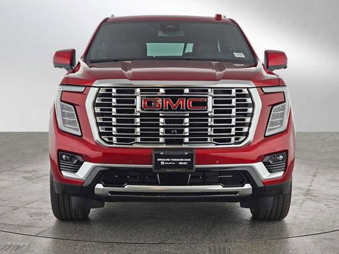 New 2025 GMC Yukon XL Denali w/ Sun & Power Step Package image 8