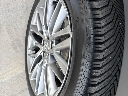 Used 2023 Acura MDX SH-AWD w/ Advance Package image 17