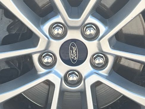 Used 2022 Ford Escape SE w/ Convenience Package image 13