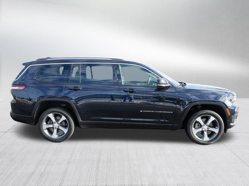 Used 2023 Jeep Grand Cherokee L Limited image 8
